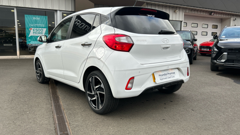Hyundai i10 1.2 [79] Premium 5dr Auto [Nav] Petrol Hatchback